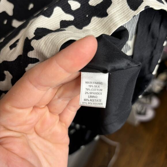 St. John Printed Cocktail Silk Shift Dress - Picture 3 of 10